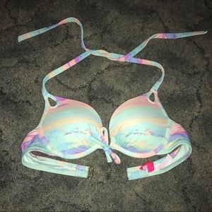 Victoria Secret 32B Swim top